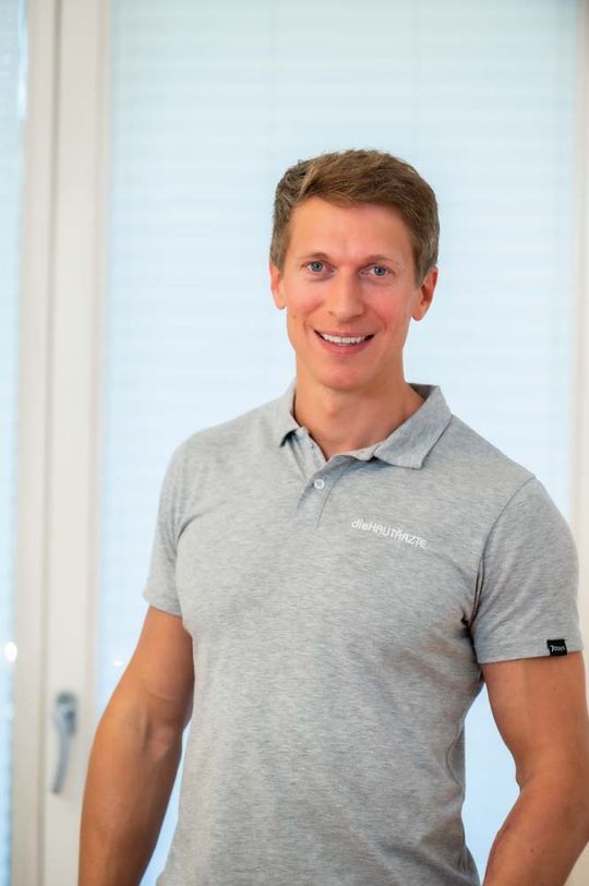 Dr. Bernhard Strohmeier